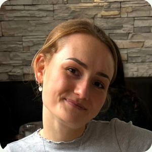 Juliette Vetain Team
